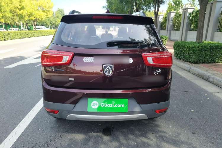 Used Baojun 560 2017 Rhythmic Edition 1.5T Manual Enjoyment Model Exterior 4