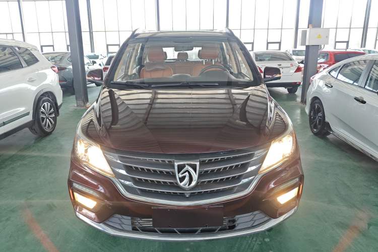 Used Baojun 560 2017 Rhythmic Edition 1.5T Manual Premium Model Front