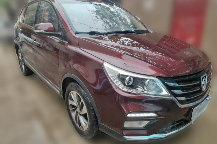 Used Baojun 560 2017 1.5T DCT Prestige Edition Front Right 45 Deg