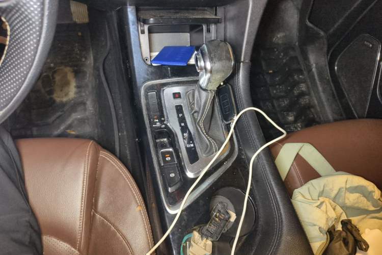 Used Baojun 560 2017 1.5T DCT Prestige Edition Gear Lever