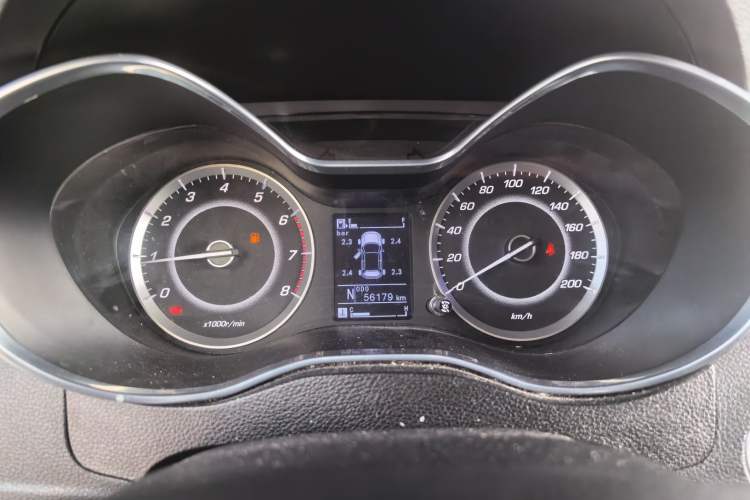 Used Baojun 560 2017 Rhythmic Edition 1.8L iAMT Prestige Model Instrument Cluster
