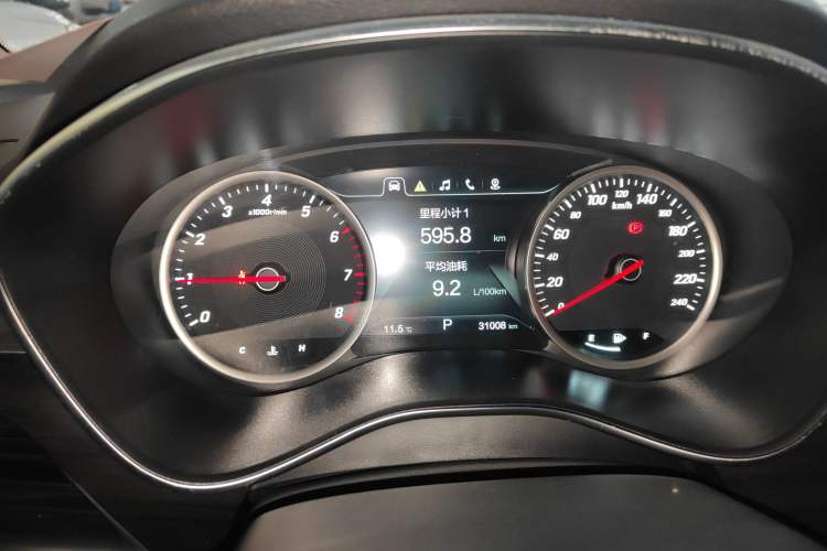 Used Baojun 560 2017 1.5T DCT Flagship Model Instrument Cluster