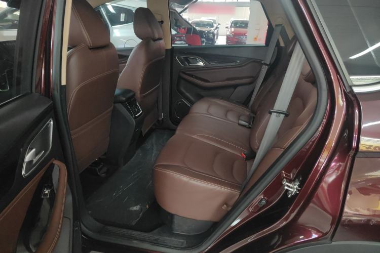 Used Baojun 560 2017 1.5T DCT Flagship Model Interior 4