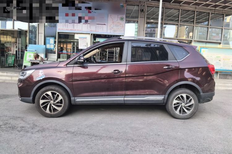Used Baojun 560 2017 Rhythmic Edition 1.8L iAMT Prestige Model Left Side