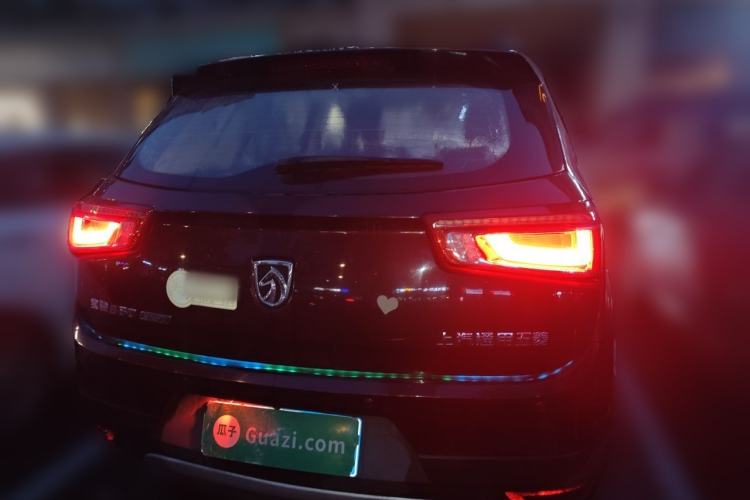 Used Baojun 560 2017 Rhythmic Edition 1.8L iAMT Prestige Model Rear