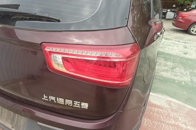 Used Baojun 560 2017 1.5T DCT Flagship Model Right Rear Taillight