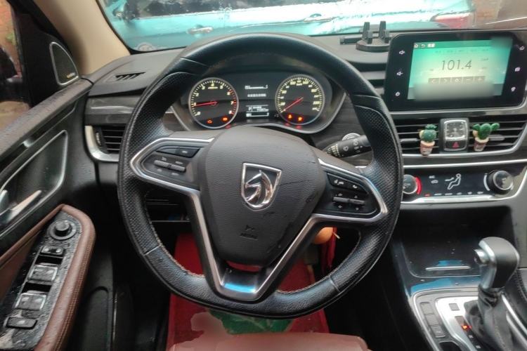 Used Baojun 560 2017 1.5T DCT Prestige Edition Steering Wheel