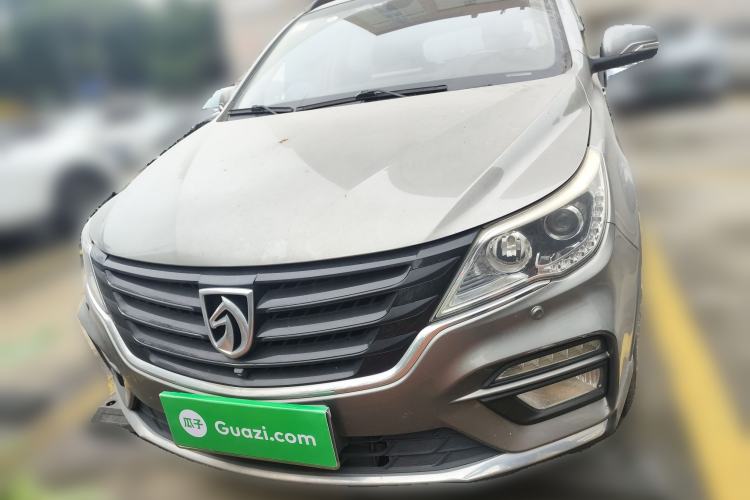 Used Baojun 560 2017 1.5T DCT Flagship Model 7 Seats Exterior 1