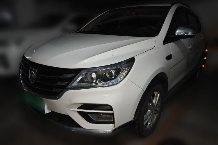 Used Baojun 560 2017 1.5T Manual Comfort Version 7 Seats Guazi used car, China used car export, Used car for sale, Used cars, Cheapest cars for sale