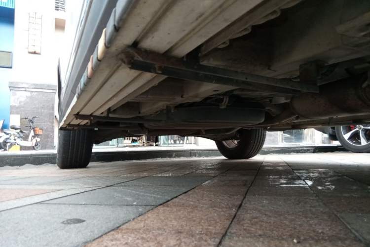 Used Baojun 560 2017 1.5T DCT Flagship Model Chassis Front Right