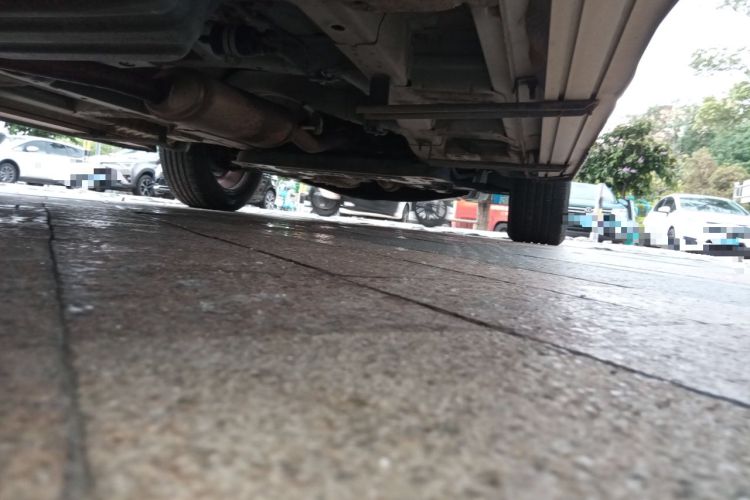 Used Baojun 560 2017 1.5T DCT Flagship Model Chassis Rear Right