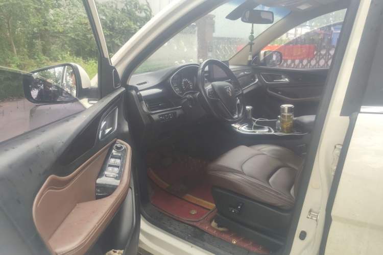Used Baojun 560 2017 1.5T DCT Flagship Model 7 Seats Driver Seat