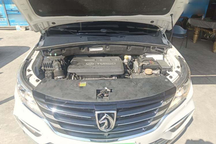 Used Baojun 560 2017 1.5T DCT Flagship Model Engine Bay
