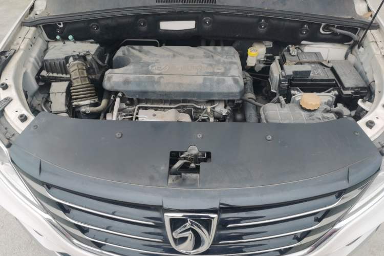 Used Baojun 560 2017 1.5T DCT Flagship Model Engine Bay