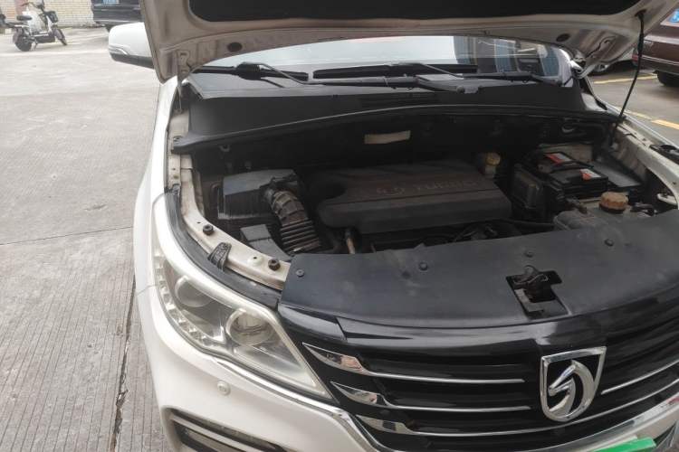 Used Baojun 560 2017 1.5T DCT Flagship Model Engine Bay Right