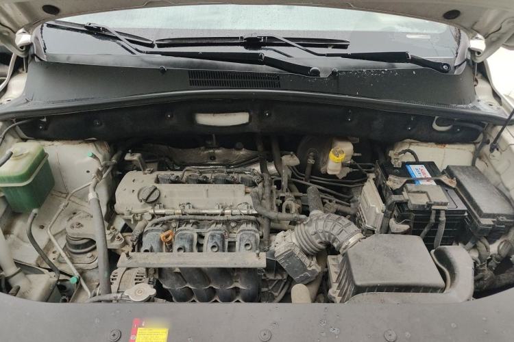Used Baojun 560 2017 Rhythmic Edition 1.8L iAMT Prestige Model Engine Bay