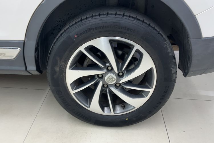 Used Baojun 560 2017 1.5T DCT Flagship Model Exterior 3