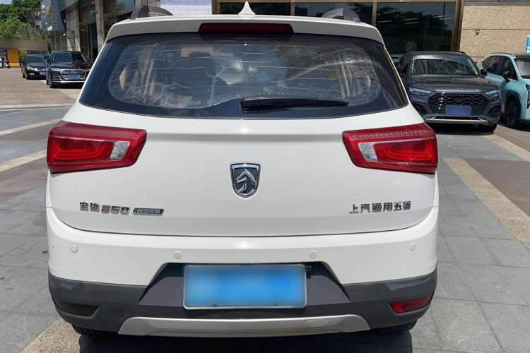 Used Baojun 560 2017 Rhythmic Edition 1.8L iAMT Prestige Model Exterior 3