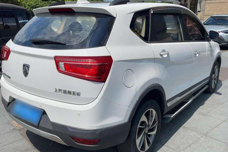 Used Baojun 560 2017 Rhythmic Edition 1.8L iAMT Prestige Model Exterior 4