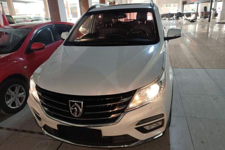 Used Baojun 560 2017 1.5T DCT Prestige Edition Front