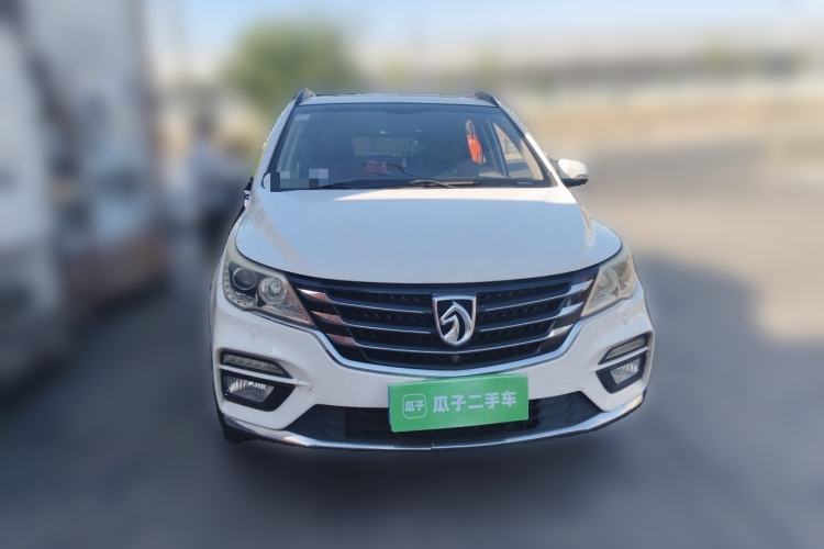 Used Baojun 560 2017 Rhythmic Edition 1.5T Manual Premium Model Front