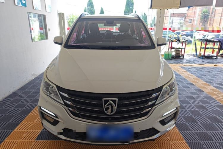 Used Baojun 560 2017 1.5T DCT Flagship Model 7 Seats Front