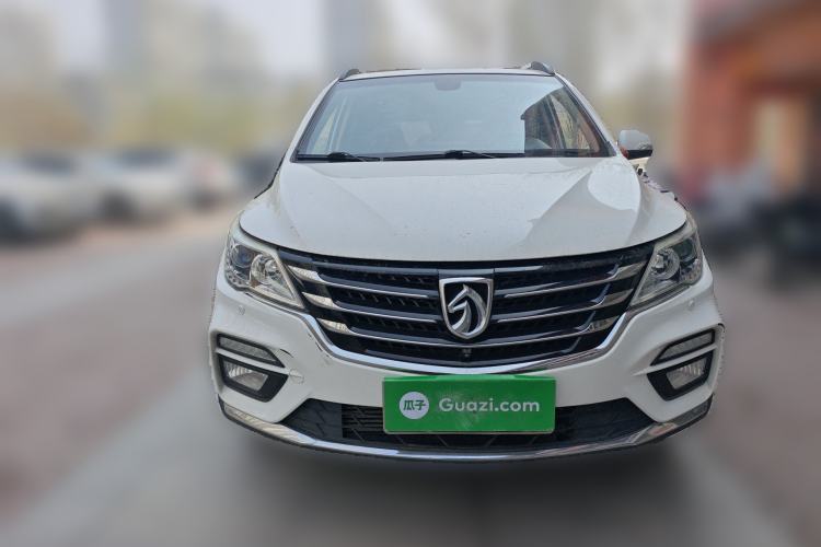 Used Baojun 560 2017 1.5T DCT Flagship Model 7 Seats Front