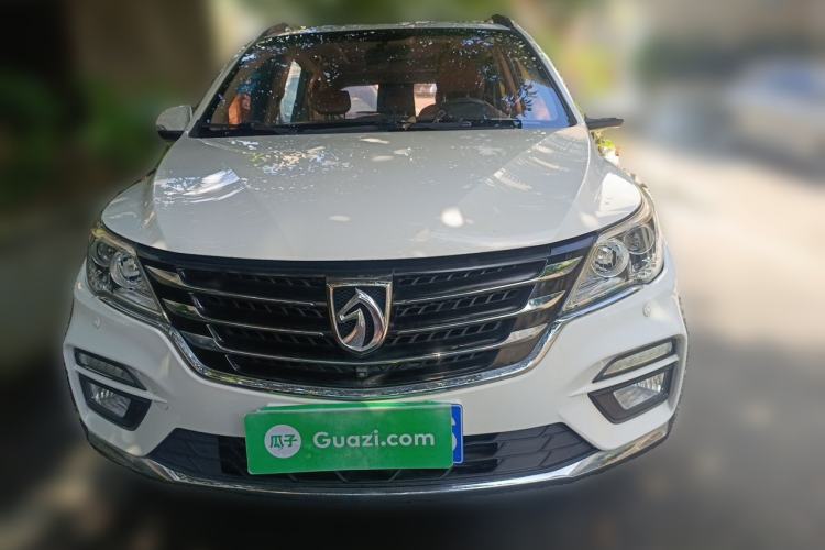 Used Baojun 560 2017 Rhythmic Edition 1.8L iAMT Prestige Model Front