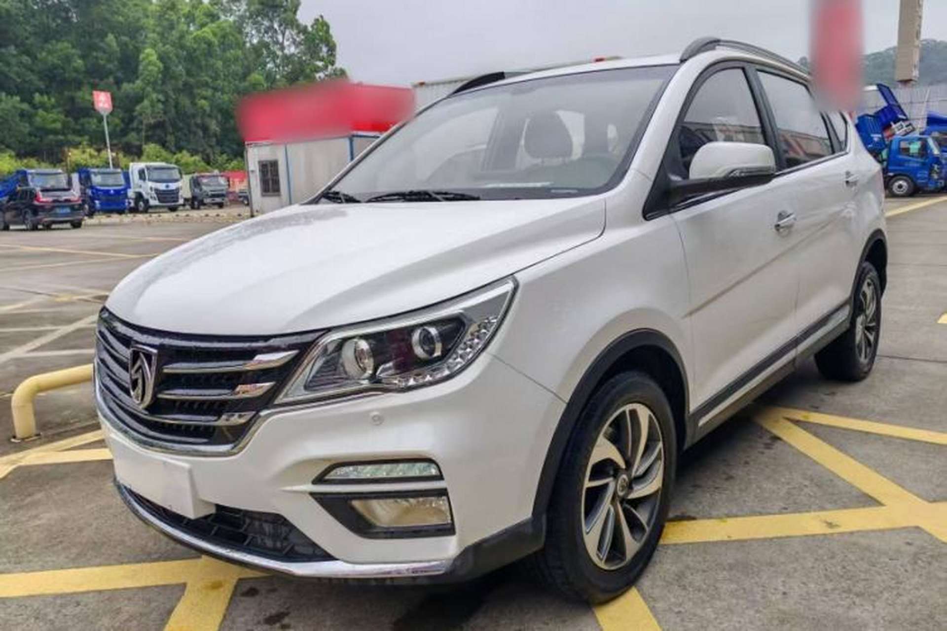 Used Baojun 560 2017 1.5T DCT Prestige Edition Front Left 45 Deg