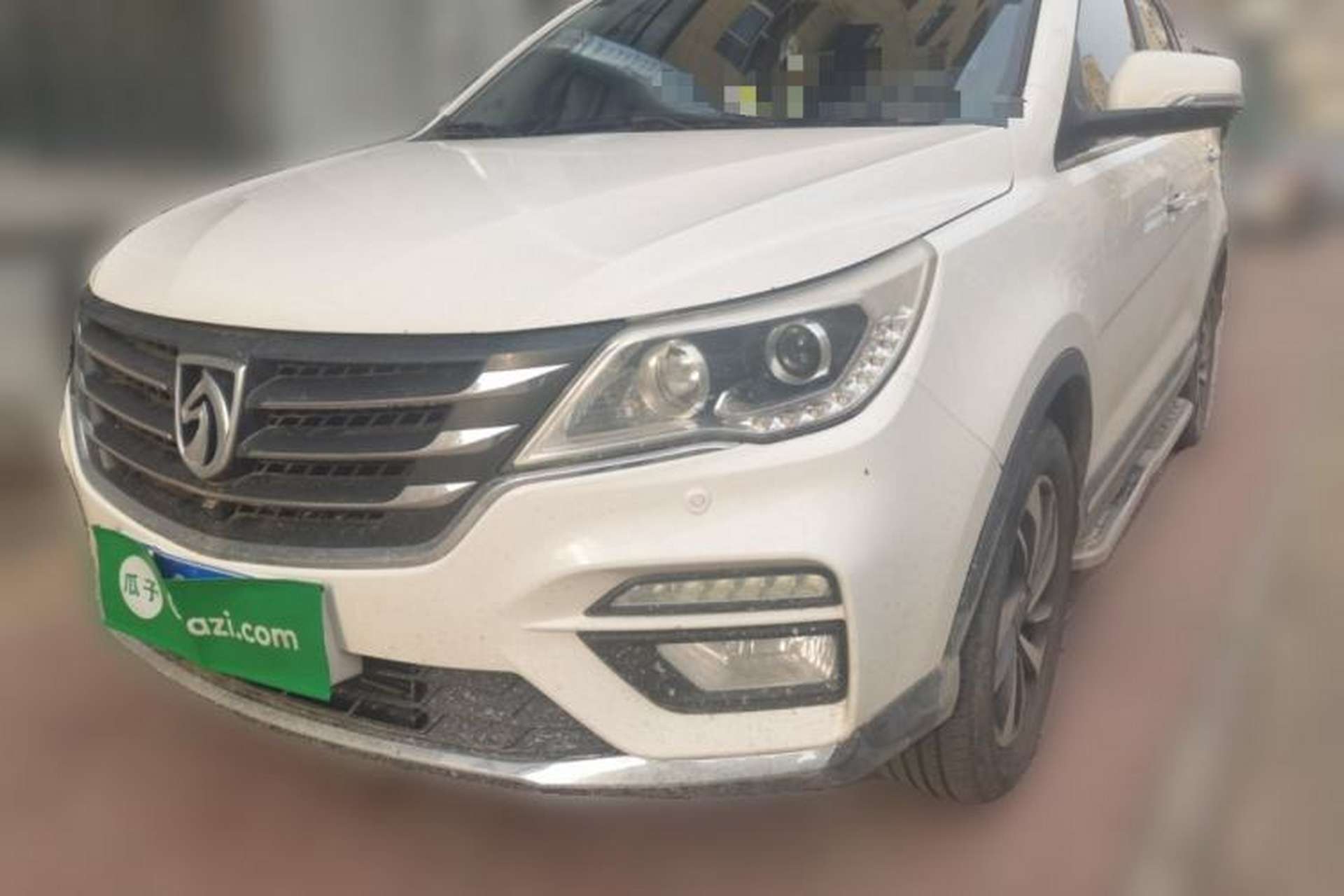 Used Baojun 560 2017 Rhythmic Edition 1.5T Manual Premium Model Front Left 45 Deg