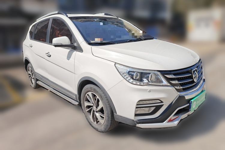 Used Baojun 560 2017 1.5T DCT Flagship Model Front Right 45 Deg