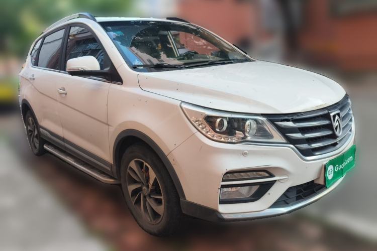 Used Baojun 560 2017 1.5T DCT Flagship Model Front Right 45 Deg