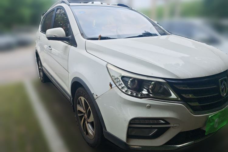Used Baojun 560 2017 Rhythmic Edition 1.8L iAMT Prestige Model Front Right 45 Deg