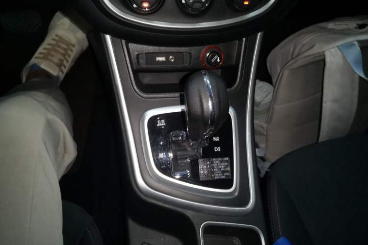 Used Baojun 560 2017 1.8L iAMT Comfort Model Gear Lever