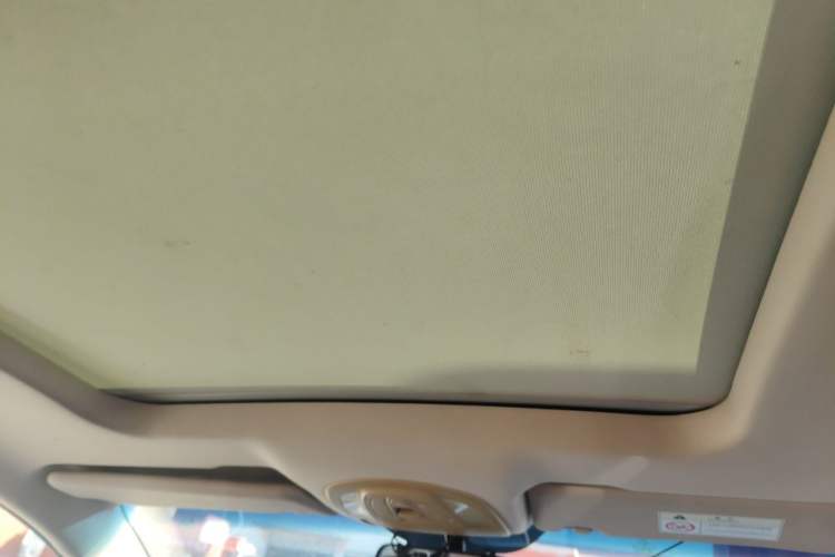 Used Baojun 560 2017 Rhythmic Edition 1.5T Manual Premium Model Headliner