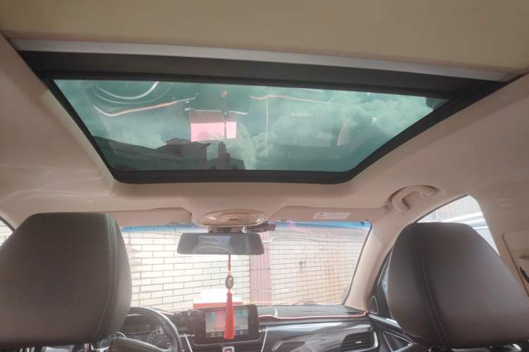 Used Baojun 560 2017 1.5T DCT Flagship Model Headliner