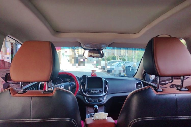Used Baojun 560 2017 Rhythmic Edition 1.5T Manual Premium Model Headliner