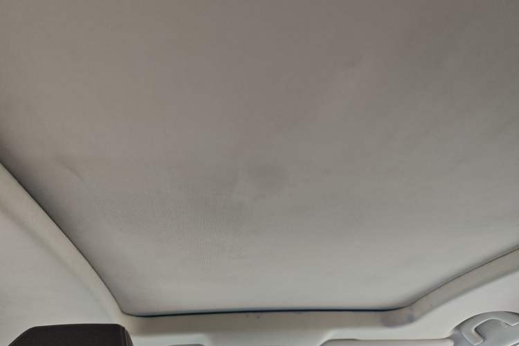 Used Baojun 560 2017 1.5T DCT Flagship Model 7 Seats Headliner