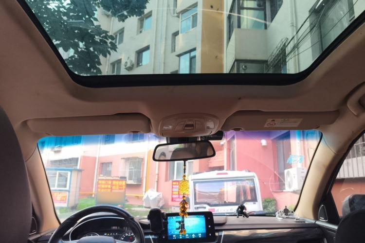 Used Baojun 560 2017 1.5T DCT Flagship Model Headliner