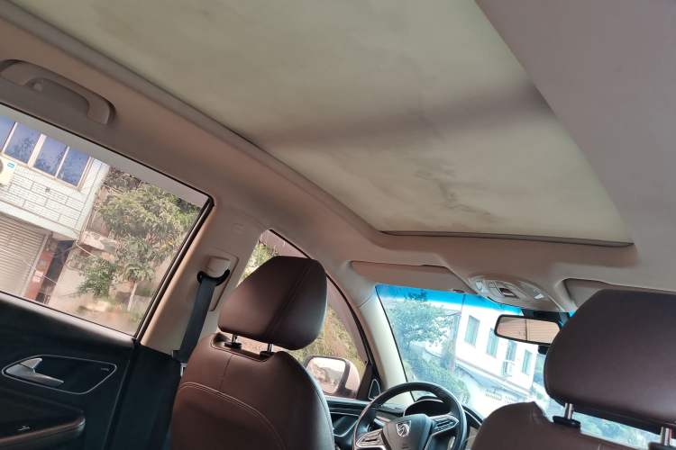 Used Baojun 560 2017 1.5T DCT Flagship Model Headliner