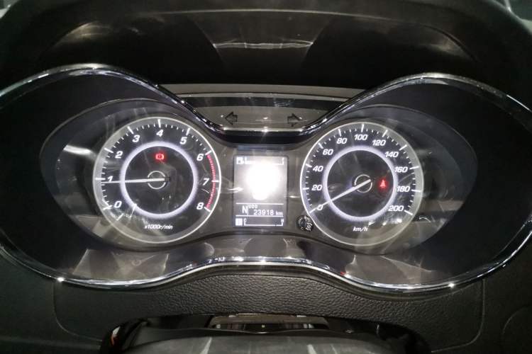 Used Baojun 560 2017 1.8L iAMT Comfort Model Instrument Cluster
