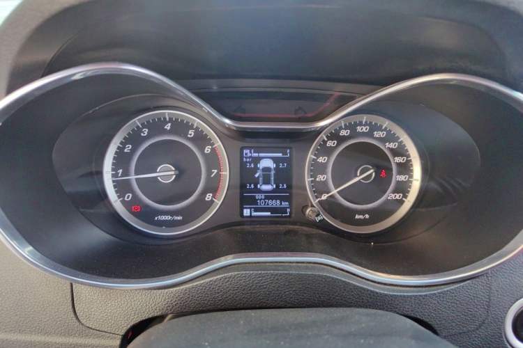 Used Baojun 560 2017 Rhythmic Edition 1.5T Manual Premium Model Instrument Cluster