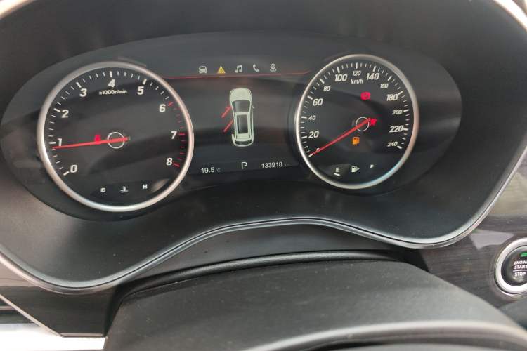 Used Baojun 560 2017 1.5T DCT Flagship Model 7 Seats Instrument Cluster