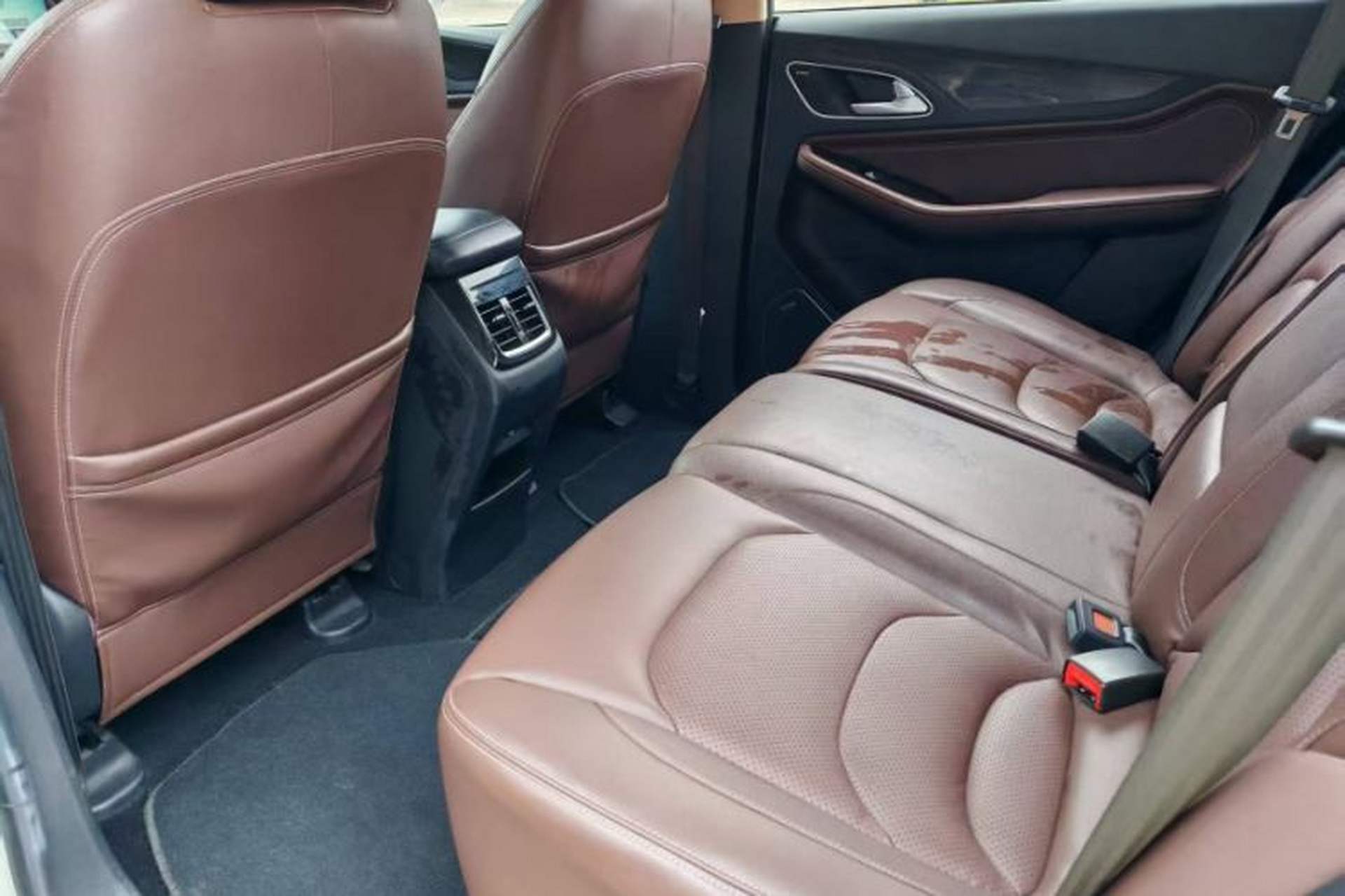 Used Baojun 560 2017 1.5T DCT Prestige Edition Interior 2