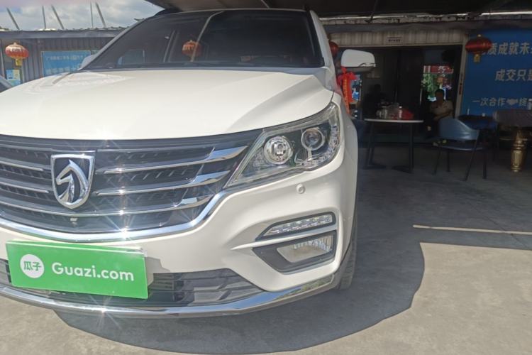 Used Baojun 560 2017 1.5T DCT Flagship Model Left Front Headlight