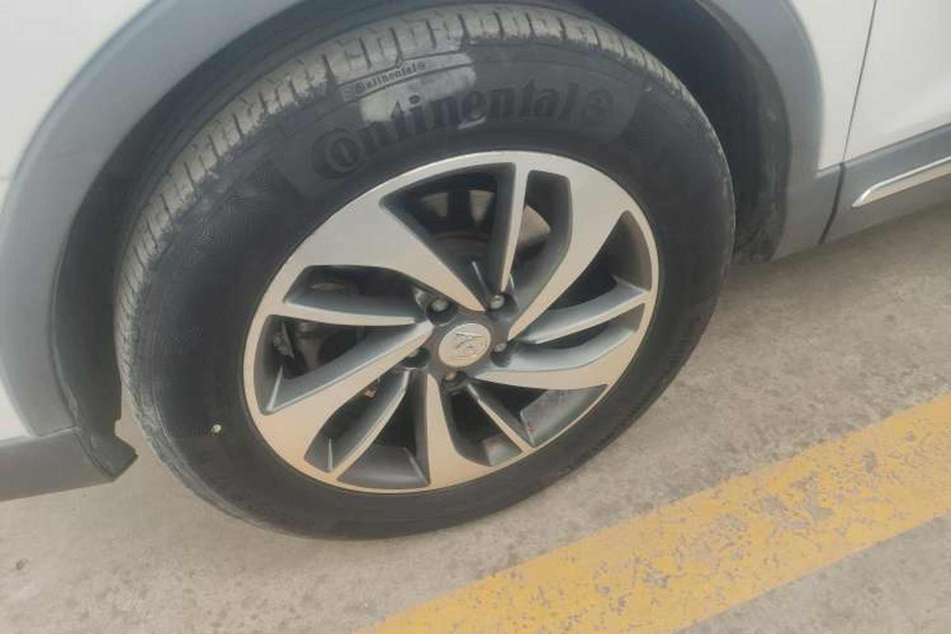 Used Baojun 560 2017 1.5T DCT Prestige Edition Left Front Wheel Hub