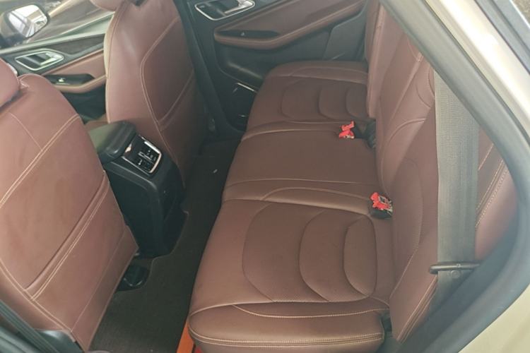 Used Baojun 560 2017 1.5T DCT Flagship Model 7 Seats Left Rear Seat