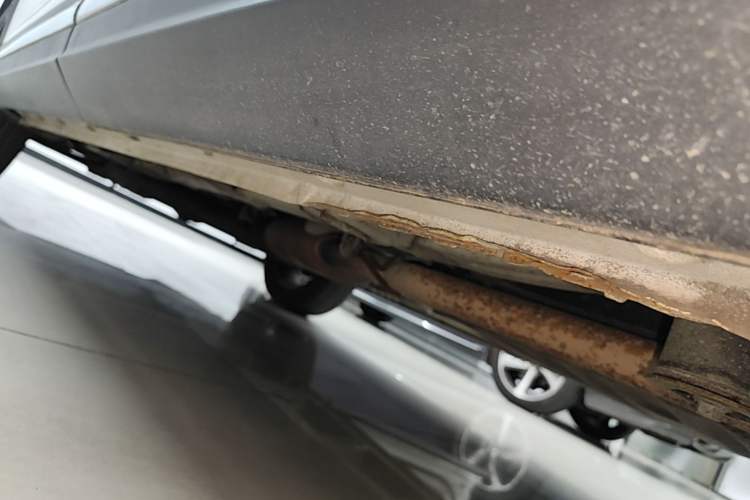 Used Baojun 560 2017 1.5T DCT Flagship Model Left Side Sill