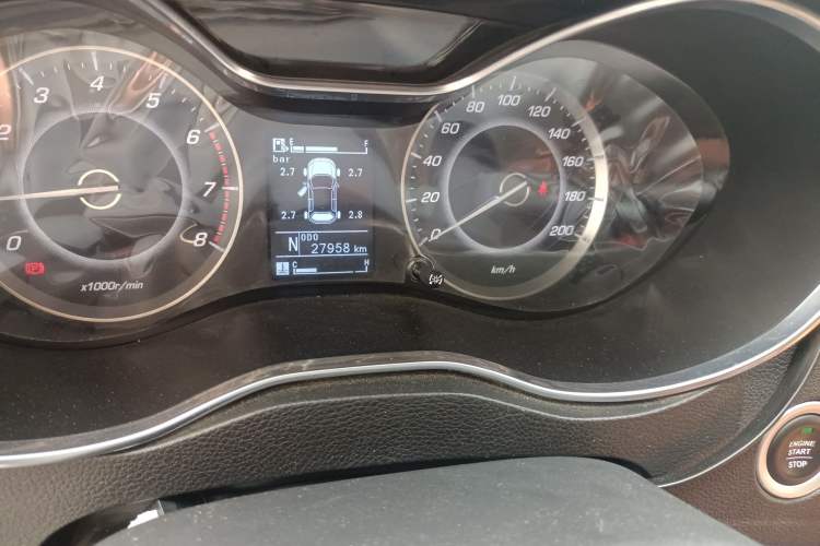 Used Baojun 560 2017 Rhythmic Edition 1.8L iAMT Prestige Model Odometer Close Up