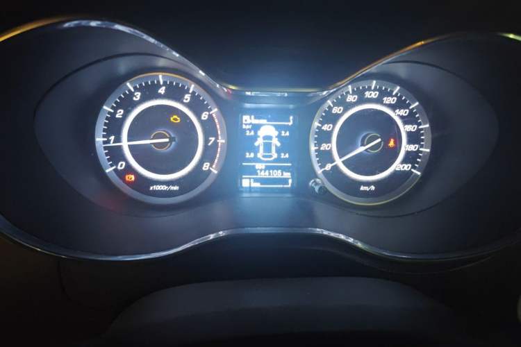 Used Baojun 560 2017 Rhythmic Edition 1.5T Manual Premium Model Odometer Close Up